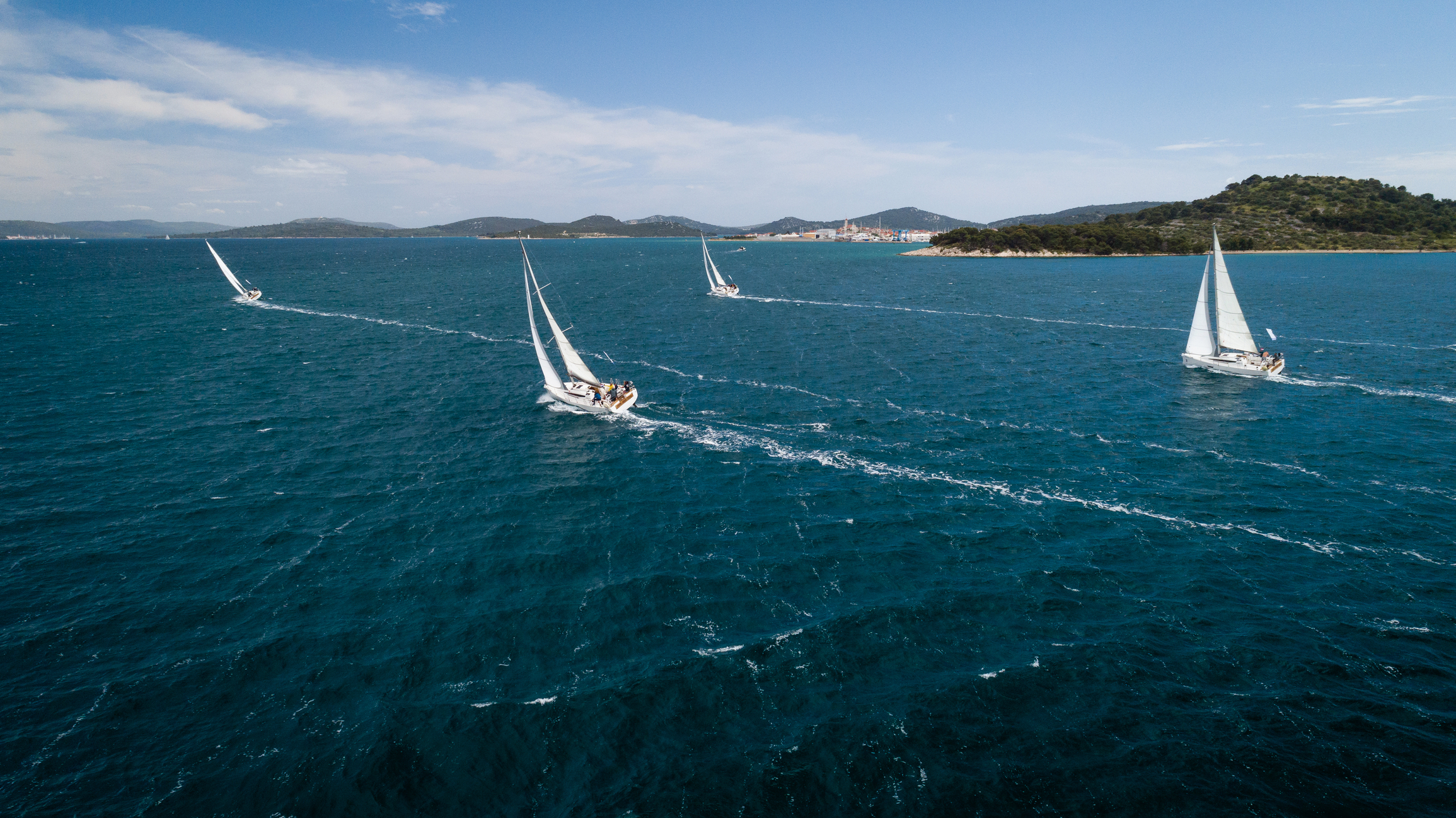 Sailing yacht on passage in the Adriatic — the setting that makes dynamics visible